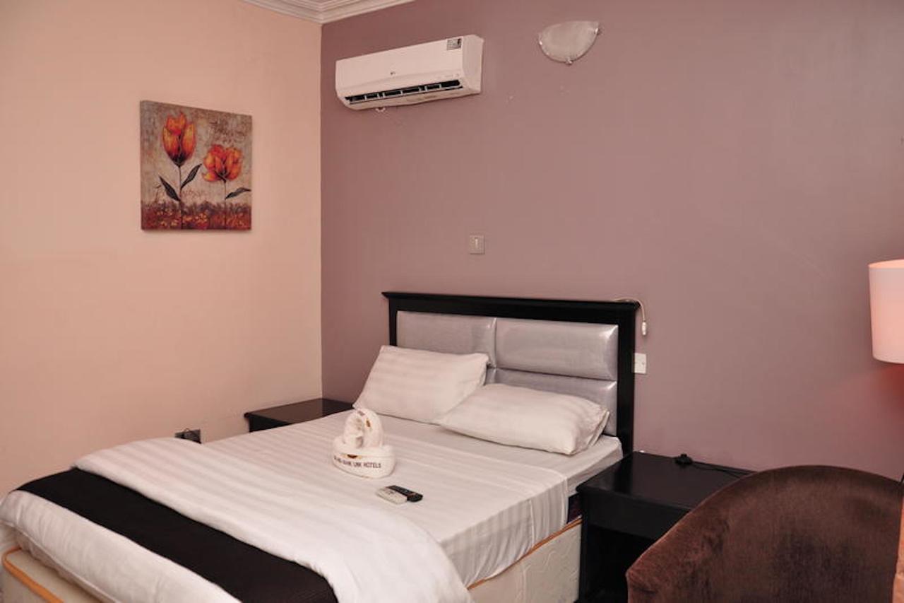 Grand Bank Link Hotel Otta Ngoại thất bức ảnh