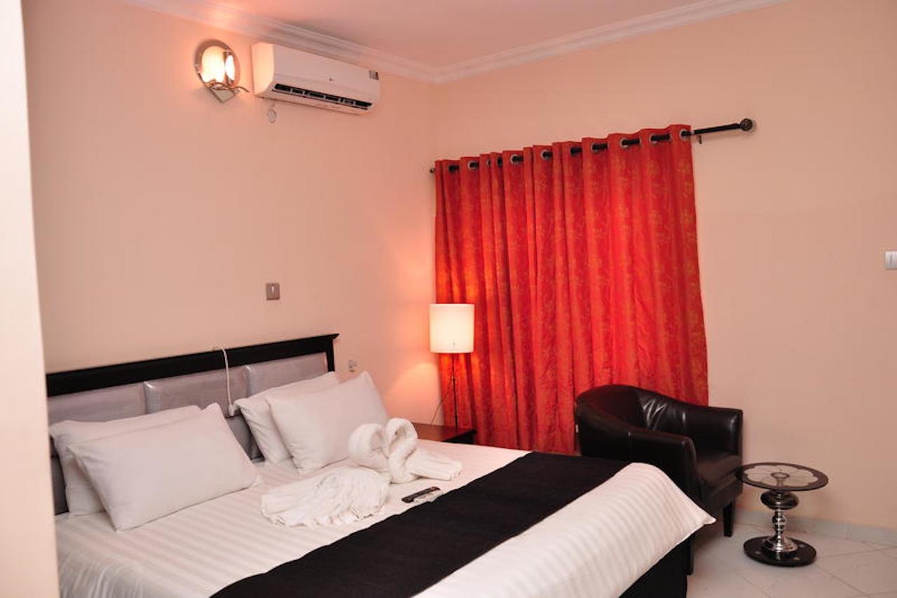 Grand Bank Link Hotel Otta Ngoại thất bức ảnh