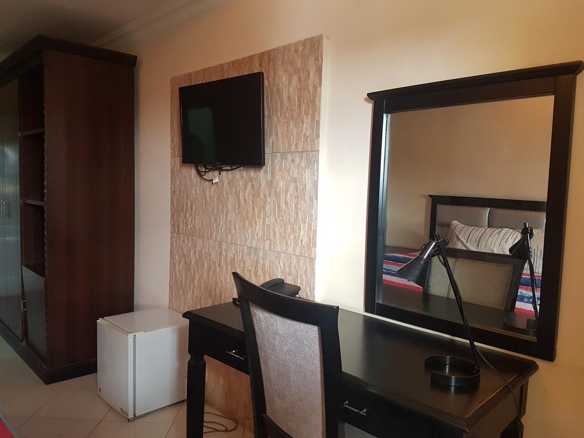 Grand Bank Link Hotel Otta Ngoại thất bức ảnh